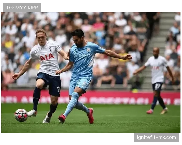 伯恩利创新进攻战术奏效,状态回暖豪取连胜 伯恩利创新进攻战术奏效,状态回暖豪取连胜