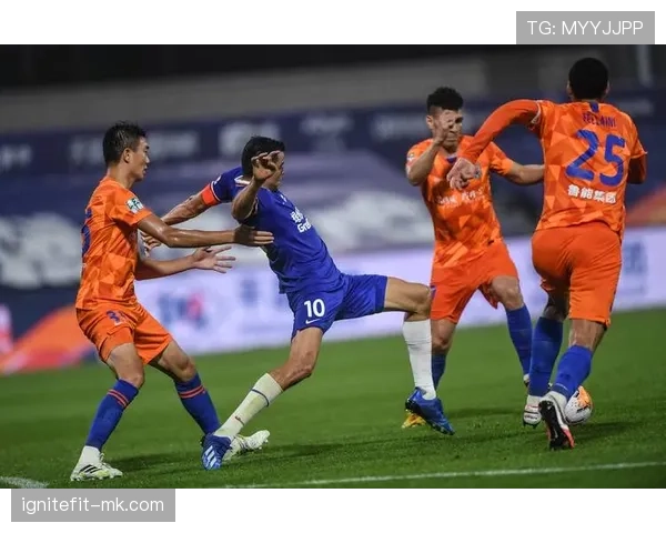 中超乱局：上海申花战术摇摆与阵容瓶颈背后的争冠危机！